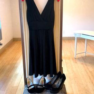 Star vixen small black dress